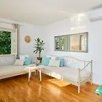House Lilla *