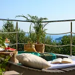 House Lilla Holiday home