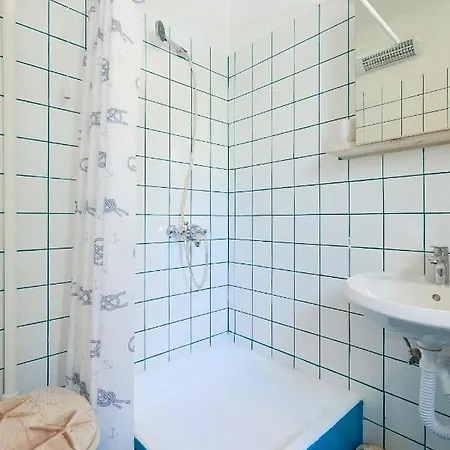 House Lilla Feriehus Brsečine