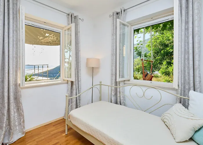 Holiday home House Lilla Brsecine